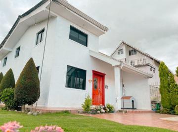 Casa de 3 habitaciones, Cuenca · Casa con Terreno de 700 m² en Misicata