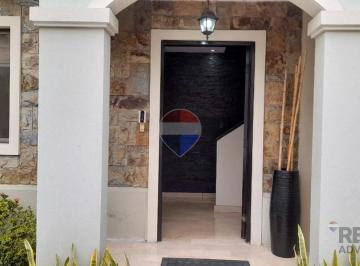 Casa · 180m² · 5 Habitaciones · 2 Estacionamientos · Alquiler Casa Via a La Costa Urb. Terranostra Etapa Menorca