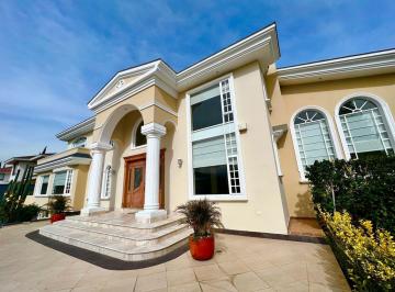 mansión en venta, en urbanización privada cumbres del Valle en cumbaya · En Venta Casa de Lujo Dentro de Urbanización Cumbres del Valle