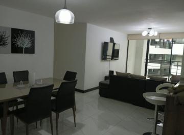 Departamento de 3 habitaciones, Quito · Rento Exclusivo Dpto. Amoblado, 3 Habitaciones, Piscina, Gimnasio. Catalina Aldaz