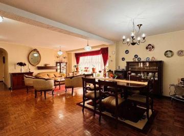 Departamento de 3 habitaciones, Quito · Departamento Venta Av El Inca y 10 de Agosto