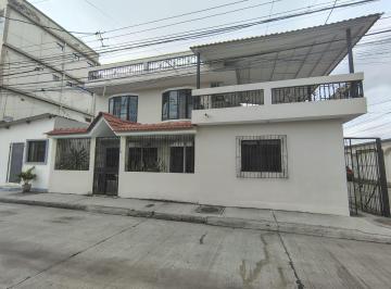 Casa · 321m² · 7 Habitaciones · Propiedad Esquinera en Samanes 4 en Herradura