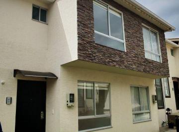 Casa de 3 habitaciones, Quito · Casa de Venta Sector La Armenia