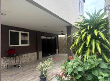 Casa de 4 habitaciones, Guayaquil · Puerto Seymour $900 /mandatodiaz
