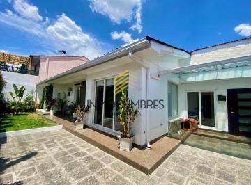 Casa de 4 habitaciones, Quito · Casa Mas Suite de Venta Sector Labrador