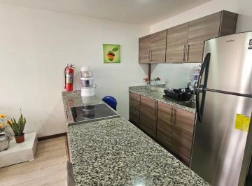 Departamento de 2 habitaciones, Quito · Departamento Dos Dorm. Amoblado