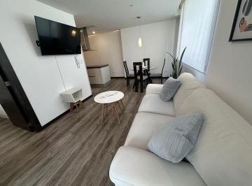Departamento de 1 habitación, Quito · Arriendo Hermosa Suite Amoblada en La República de El Salvador