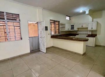 Departamento de 3 habitaciones, Guayaquil · 7613. Urdesa Central, Alquilo Departamento Planta Baja, 3 Dorm., $650