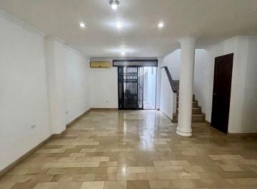 Casa de 3 habitaciones, Guayaquil · 7622. Ceibos Norte, Alquilo Casa 4 Dorm. $1100.