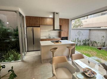 Casa de 3 habitaciones, Quito · Venta Casa Dos Plantas 3 Dorm. Dos Parqueaderos Mirasierra Valle de Los Chillos