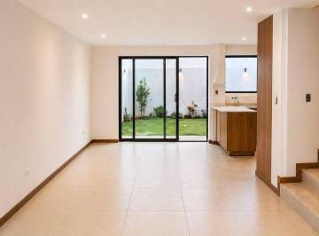 Casa de 3 habitaciones, Quito · Casa en Venta en Mushuñán – Sangolquí | con Patio y Terraza