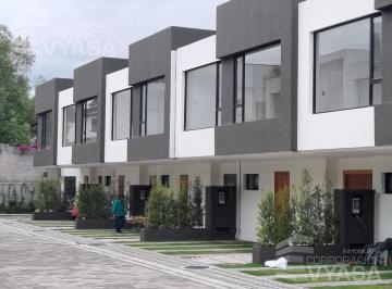 Casa · 183m² · 3 Habitaciones · 2 Estacionamientos · Tumbaco - Cerca Al Chaquiñán, Bonita Casa en Venta de 183 m², de 3 Dorm.