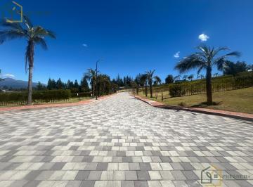 Terreno / Lote · 630m² · Terreno de Venta en Urb. Palmas del Prado, Puembo, Cerca Colegio Americano