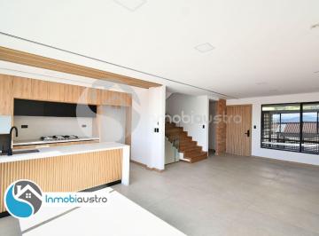 Casa de 3 habitaciones, Cuenca · Emov Misicata, Venta de Hermosa Casa con Vista Al Sector