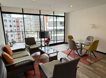 Departamento de 2 habitaciones, Quito · Departamento de Venta, en La República del Salvador, 2 Dorm., con Vista