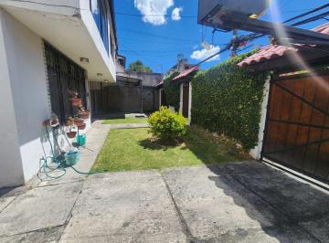 Casa de 9 habitaciones, Quito · Venta Casa El Batan Independiente Guanguiltagua 480 m Construccion 3 Departamentos Independient