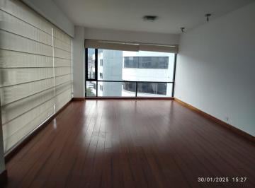 Departamento · 130m² · 3 Habitaciones · 2 Estacionamientos · Gonzalez Suarez, Coruña Rento Departamento 3 Dorm.