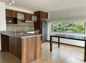 Suite de 1 habitación, Quito · Cómoda Suite de Venta en Edificio en El Arenal