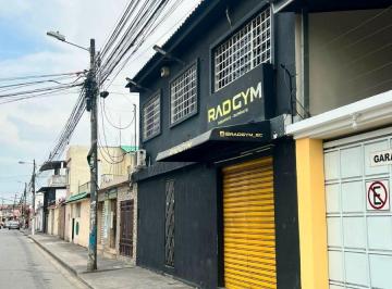 Casa de 4 habitaciones, Guayaquil · Se Vende Casa Comercial Norte de Guayaquil - V. Landín