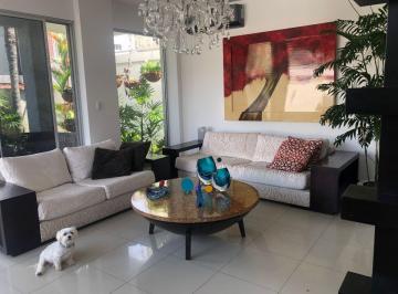 Casa · 287m² · 3 Habitaciones · 2 Estacionamientos - MONICA VARELA DELGADO · Hermosa Casa en Venta Puerto Azul Recién Remodelada, Acabados de Lujo, Entrega Inmediata
