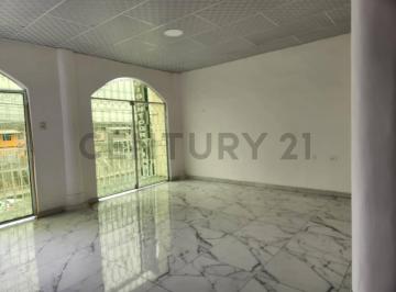 Departamento · 90m² · 3 Habitaciones · Se Alquila Departamento 1er Piso en Bastion Frente a Mucho Lote 1 - Karig