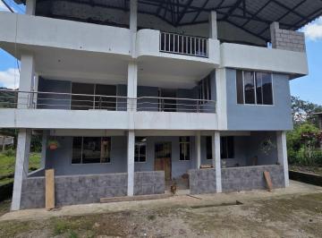 Quinta vacacional de 8 habitaciones, Quito · Quinta Privada de 9.000 m² Junto Al Río Pachijal | Naturaleza, Producción y Descanso
