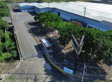 Bodega-Galpón , Montecristi · Bodegas de Alquiler en Vía Manta Montecristi