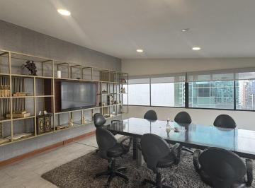 Oficina comercial · 650m² · 3 Estacionamientos · Venta Oficina de Lujo en un Penthouse de La República de El Salvador