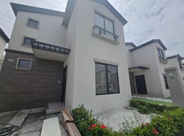 Casa de 2 habitaciones, Daule · Vendo Casa en Urbanización Los Prados 2 en Excelente Estado