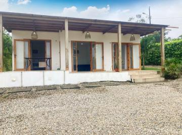 Casa de 3 habitaciones, Santa Elena · Casa en Venta Manglaralto Dos Mangas Amoblada Cerca a La Playa