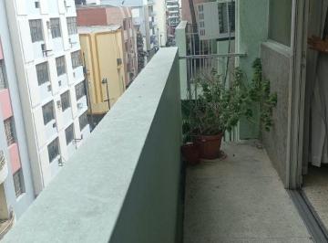 Departamento de 3 habitaciones, Guayaquil · Venta de Departamento en Pleno Centro de La Ciudad