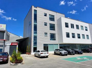 Bodega-Galpón , Quito · (Na) Oficina Comercial de 500 m² en Complejo Industrial en Pifo