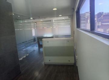 Oficina comercial , Quito · Rento Oficina Amoblada en La Av Los Shyris
