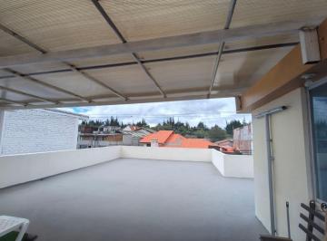 Terraza Privada · Venta de Casa Independiente con Suite Ambato, San Antonio