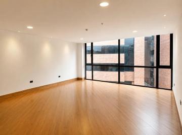 Oficina comercial , Cuenca · Oficina Moderna en Venta – Edificio Business, Cuenca