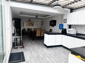 Departamento de 3 habitaciones, Quito · Departamento Amagasi del Inca - Embajada Americana