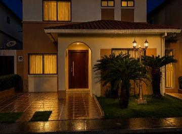 Casa de 5 habitaciones, Guayaquil · Departamento en Alquiler en Ciudad Celeste La Estela