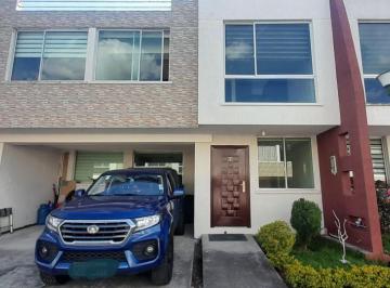 Casa de 4 habitaciones, Quito · Casa 4 Dorm. + Estudio, 146 m² Conjunto Privado Puente 2 en Renta o Venta