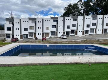 Casa de 3 habitaciones, Quito · Casa Vip a Estrenar en Venta Sector Conocoto - Valle de Los Chillos