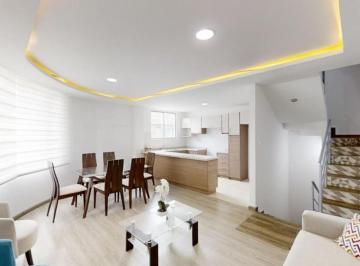 Casa de 3 habitaciones, Quito · Amplia Casa en La Josefina – Carcelén