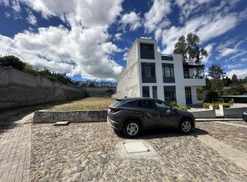 Terreno / Lote · 500m² · 4 Estacionamientos · Terreno en Venta 490 Mtrs2 Tumbaco La Morita Dentro de Urbanización
