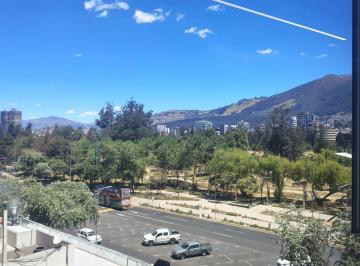 Casa de 4 habitaciones, Quito · En Renta Linda y Cómoda Oficina con Balcón, Sin Muebles, Una División, Sector Carolina, Lado Shyris