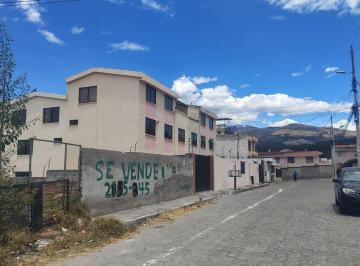 Casa de 4 habitaciones, Quito · En Venta/ Renta Hermosa y Muy Comoda Casa, 4 Dorm., 2 Garajes, Sector La Campiña, El Condado
