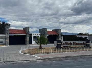 Terreno / Lote , Pedro Moncayo · Terreno de Venta en Malchingui 2.000 m² Urbanización en Vía Principal