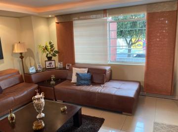 Departamento · 107m² · 3 Habitaciones · 2 Estacionamientos · Departamento Tres Dorm. en Venta en La Floresta