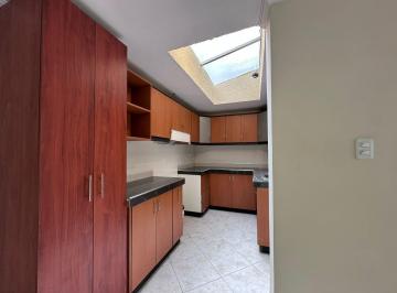 Casa · 99ha · 3 Habitaciones · 1 Estacionamiento · Casa en Venta de 3 Dorm. en Conjunto Privado Sector Carretas