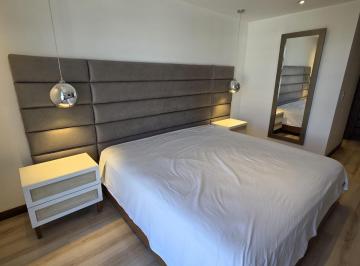 Departamento · 120m² · 3 Habitaciones · 2 Estacionamientos · Departamento Renta