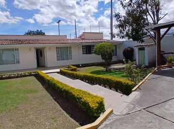 Casa de 3 habitaciones, Quito · Vendo Casa Independiente en Una Sola Planta Sector Tumbaco Centro