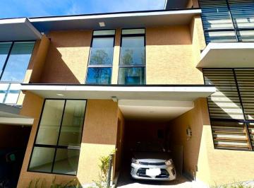 Casa de 3 habitaciones, Quito · En Venta Casa Vip Sector La Armenia | Valle de Los Chillos