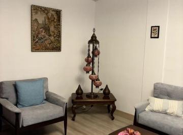 Casa de 3 habitaciones, Quito · Casa de Venta, Sector California Alta - Kennedy